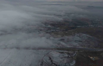 Aynı rakımda kar ve sis