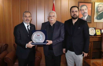 Başkan Alan'dan ekonomiye güç veren isimlere vefa