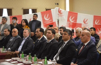 'Baskil'de Yeniden Refah Rüzgârı: Mahmut Hazar İlçe Başkanı Seçildi'