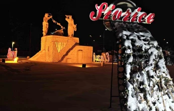 Elazığ Çaydaçıra Kavşağı'nda kar manzarası