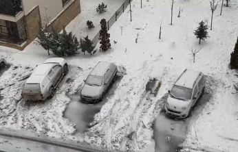 Elazığ'da kar yağışı aralıklarla sürüyor