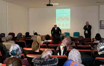 Elazığ'da tanıdan tedaviye temel yaklaşım eğitimi verildi