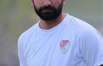 Elazığspor'da Kaleci Muammer sözleşmesini feshetti