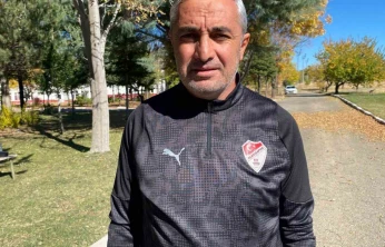 Elazığspor Teknik Direktörü Sarıgül: 'Küçük dikkatsizliklerle alakalı çalışacağız'