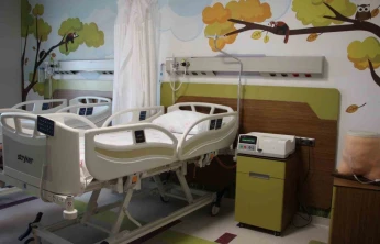 Fethi Sekin Şehir Hastanesi'nde çocuk periton diyalizi ünitesi hizmete girdi