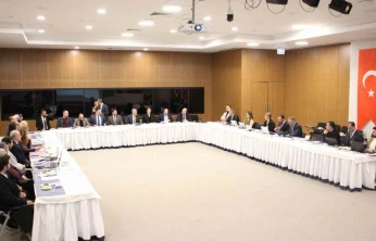 Fethi Sekin Şehir Hastanesi'ndeki hizmetler değerlendirildi