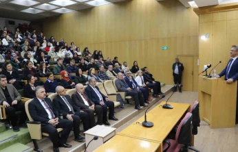 FÜ'de 'Atatürk'ün İleri Görüşlülüğü' konferansı