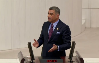 Gürsel Erol Ak Partili Vekilleri Bir Kez Daha Eleştirdi: 'Konunun İçeriğine Hakim Değiller'