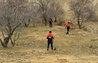 Kayıp yaşlı adam 51 kişilik ekiple aranıyor
