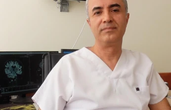 Prof. Dr. Demir, beyin sisi hastalığı hakkında bilgi verdi