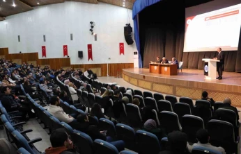 Rektör Prof. Dr. Göktaş, akademik personelle bir araya geldi