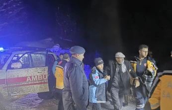 Yolu kapanan köyde mahsur kalan KOAH hastasının yardımına UMKE yetişti