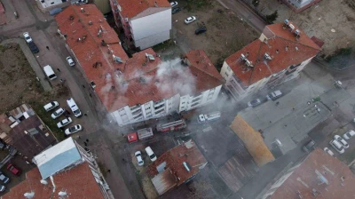 Elazığ'daki korkutan yangın kontrol altına alındı