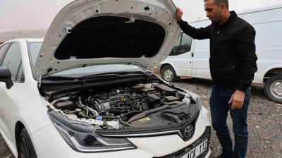 Sıfır kilometre araçta motor arızası yaşadı: 20 gün kullandı, 5 aydır servisten dönmesini bekliyor