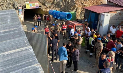 Elazığ'da göçük altında kalan işçinin cansız bedenine ulaşıldı