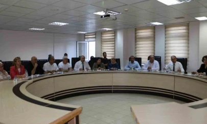 Elazığ'da Kamu Hastaneleri Hizmetleri Değerlendirme Toplantısı