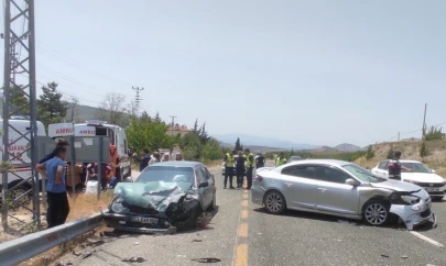 Elazığ'da trafik kazası: 5 yaralı