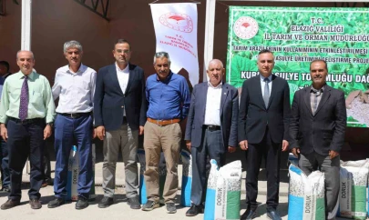Elazığ'da yüzde 75 hibeli 15 ton tohum dağıtılmaya başlandı