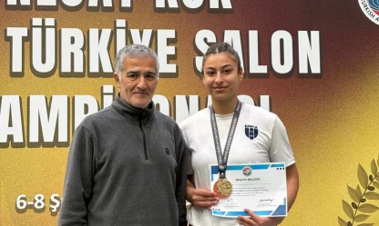 Elazığlı sporcu gülle atmada Türkiye şampiyonu oldu