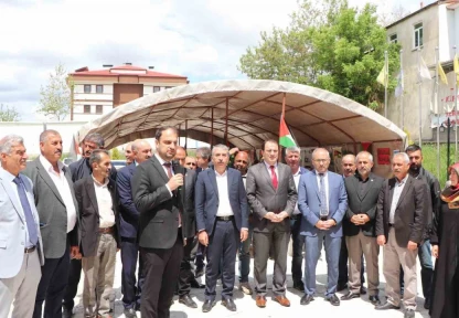 Elazığ'da Gazze yararına yardım kampanyası