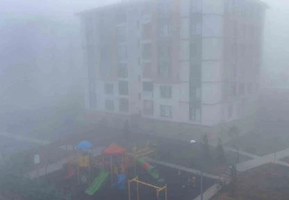 Elazığ'ın yüksek kesimlerinde sis etkili oldu