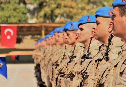 Gurur ve hüzün bir arada: Komandolar Suriye'ye uğurlandı