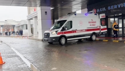 Elazığ'da 15'inci kattan kendini boşluğa bırakan genç hayatını kaybetti