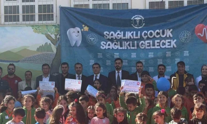 'Sağlıklı Çocuk, Sağlıklı Gelecek' programı renkli görüntüler oluşturdu