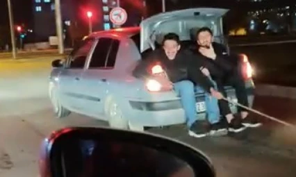 Arızalanan TOFAŞ'ı iple çektiler