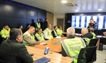 Başkan Şerifoğulları, karla mücadele çalışmalarını inceledi