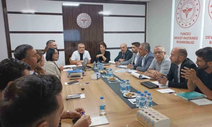 Elazığ'da sağlık tesisleri değerlendirildi