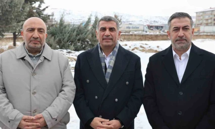 Elazığ'da siyasiler, yeni hastane için tek yumruk oldu