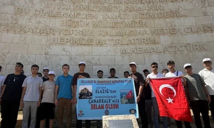 Elazığlı öğrenciler Çanakkale'yi gezdi