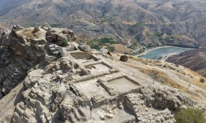 Palu Kalesi kazılarında yerleşim izleri ortaya çıktı