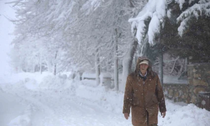 Yoğun kar yağışı Harput'u yuttu, 4 bin yıllık tarih gözden kayboldu