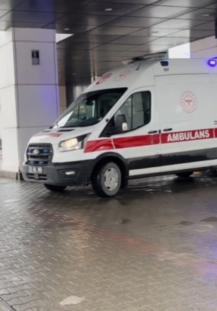 Elazığ'da 15'inci kattan kendini boşluğa bırakan genç hayatını kaybetti