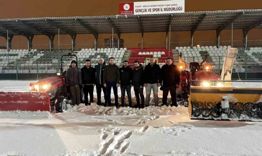 Elazığ GSB, stadyumları maça yetiştirmeye çalışıyor