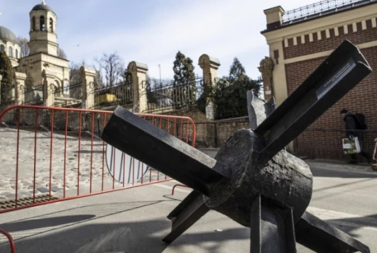 2. Dünya Savaşı'ndan kalma tank kapanları, Kiev savunmasında kullanılıyor