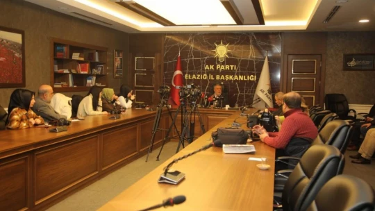 'Elazığ Stadyumu', AK Parti ve CHP'yi karşı karşıya getirdi