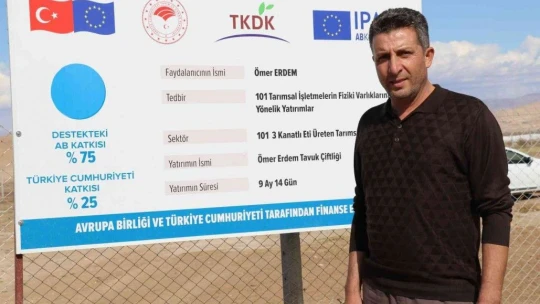 'Hayal bile edemezdik' diyen muhtar, TKDK'dan aldığı destek ile köyünü tavuk ve besi çiftliğine döndürdü