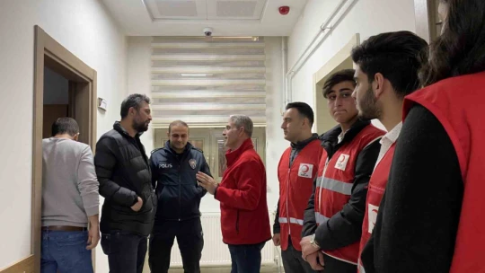 'Kavga var' diye çağrılan polislere iftar sürprizi
