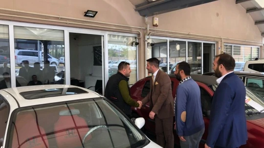 Salih Satıcı ve yönetiminden Galericiler Sitesine ziyaret
