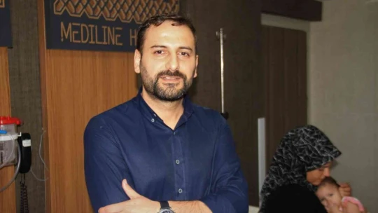 13 aylık bebeğin böbreğinden çıkan taş şaşırttı