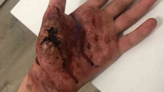 13 yaşındaki Efe yaptığı makyajla profesyonellere taş çıkartıyor