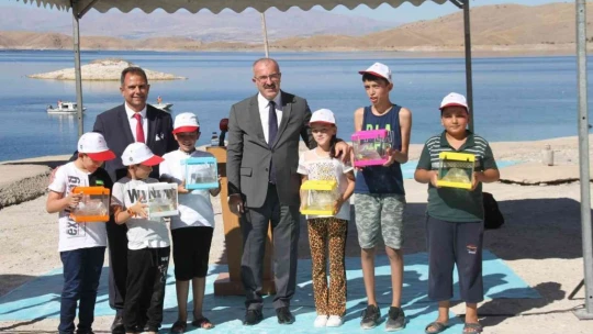 19 ilde 19 milyon yavru sazan sulara bırakıldı