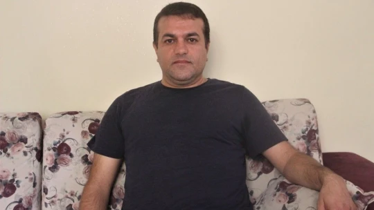 2 buçuk yıldır boşanma davası süren baba, çocuklarını icra yoluyla görebiliyor