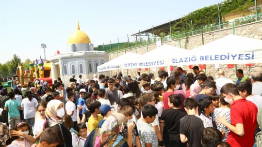 2021 Yılı Yaz Kur'an Kursu Düzenlenen Şenlikle Tamamlandı