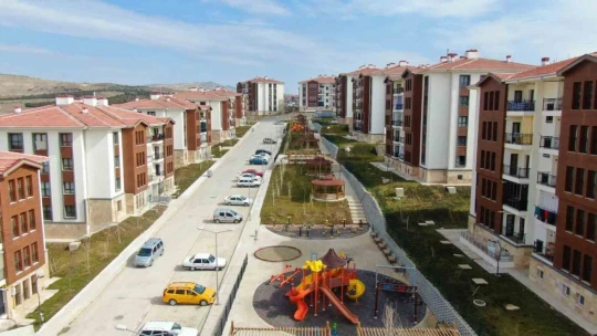 24 bin TOKİ konutunun yapıldığı Elazığ'da vatandaşlar güven içerisinde yaşıyor