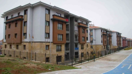 24 Ocak depreminde evleri yıkılan vatandaşlar artık güven içerisinde konutlarında yaşıyor