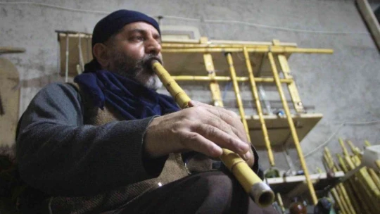 25 yıldır kamışı sanata dönüştürüyor, mesleğini duyanlar ise şaşırıyor